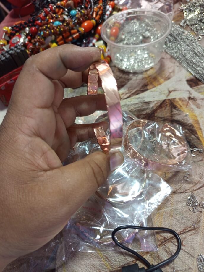 سوار يدوي